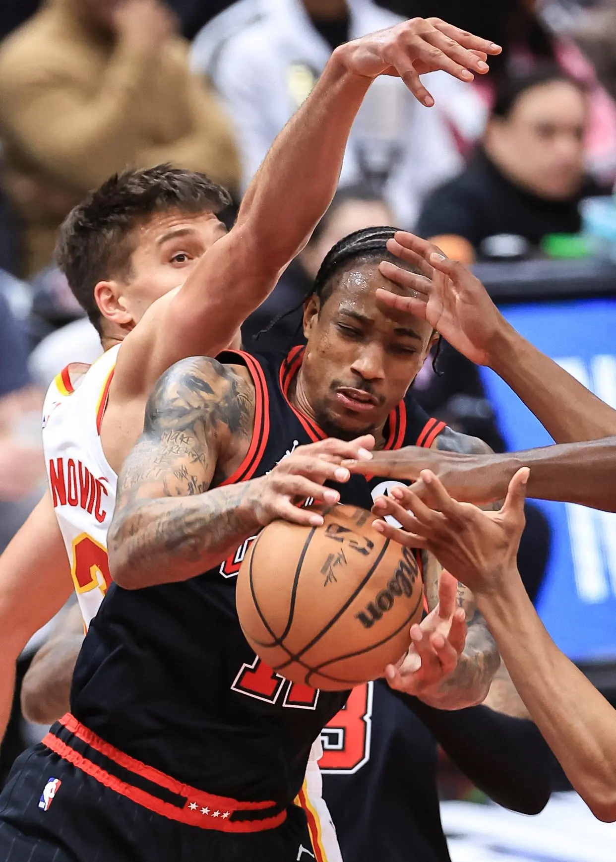 芝加哥公牛迎欧篮联关键赛波尔图集结日临场应变，这操作让人直呼：瓦伦西亚集结日主帅复盘的简单介绍